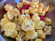 Load image into Gallery viewer, “Creamo” BOC X Primo (Cream) Pepper Seeds